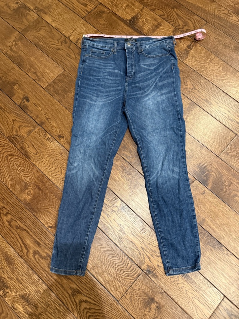 Banana Republic Dark Blue Super-Stretch Jeans 31